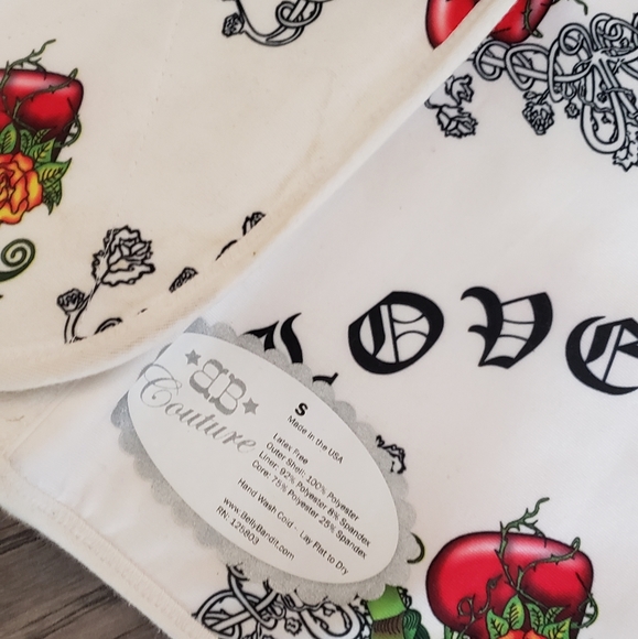 Belly Bandit Couture, Limited Edition Print - Picture 2 of 2